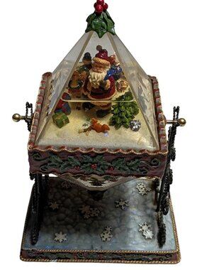 Vintage Kirkland Signature Rotating Pyramid Christmas Water globe